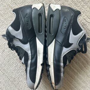 Nike air max 90 essential wolf grey men’s size 9.5